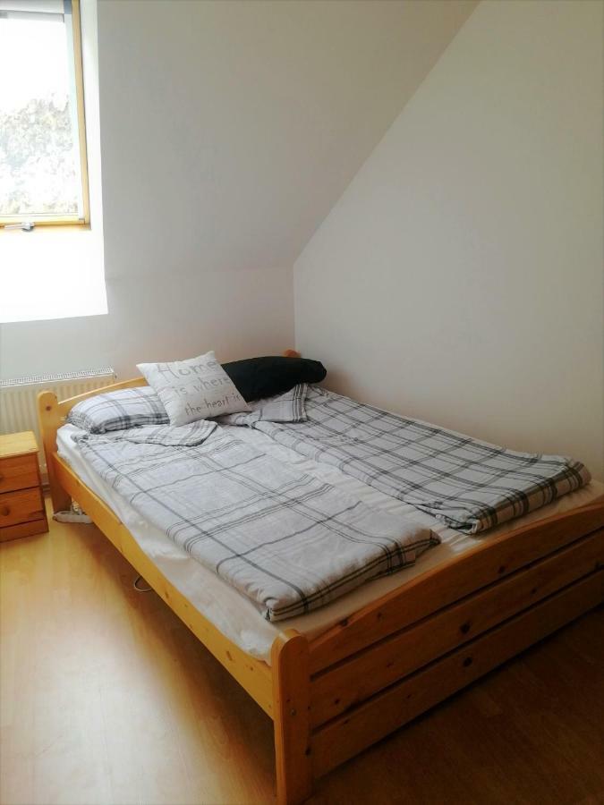 Centrum - A. Apartman Pecs Bagian luar foto