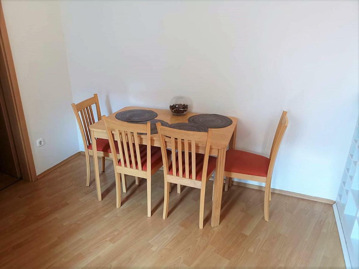 Centrum - A. Apartman Pecs Bagian luar foto