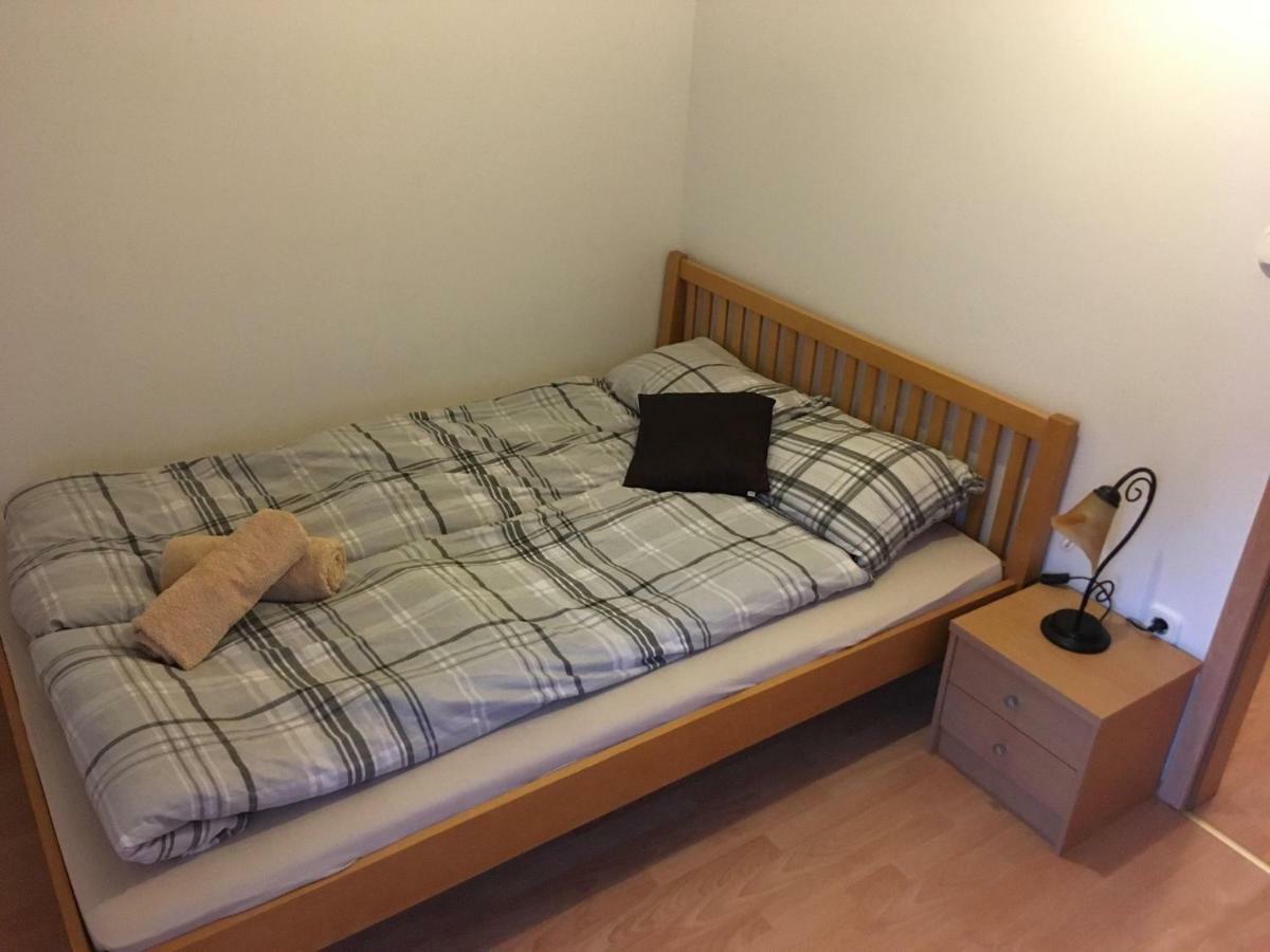 Centrum - A. Apartman Pecs Bagian luar foto